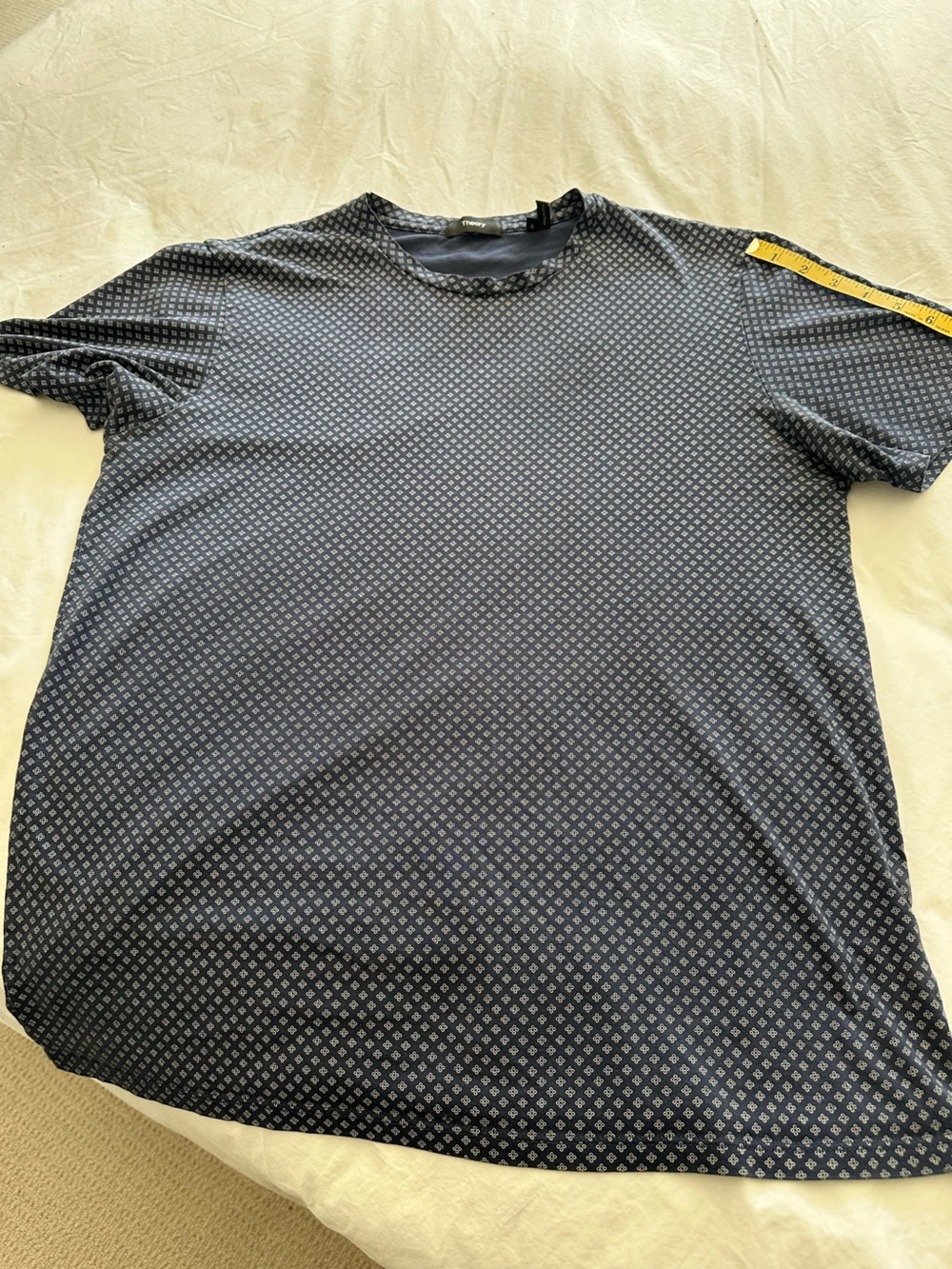 Theory men’s Navy and White Micro Dot Crewneck Tee size large - Picture 6 of 12